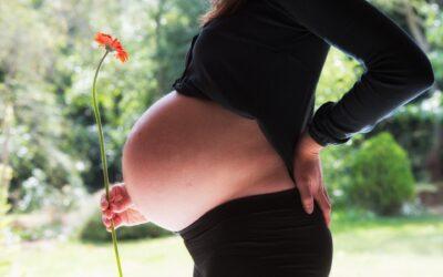 Tomber enceinte naturellement grâce à la naturopathie